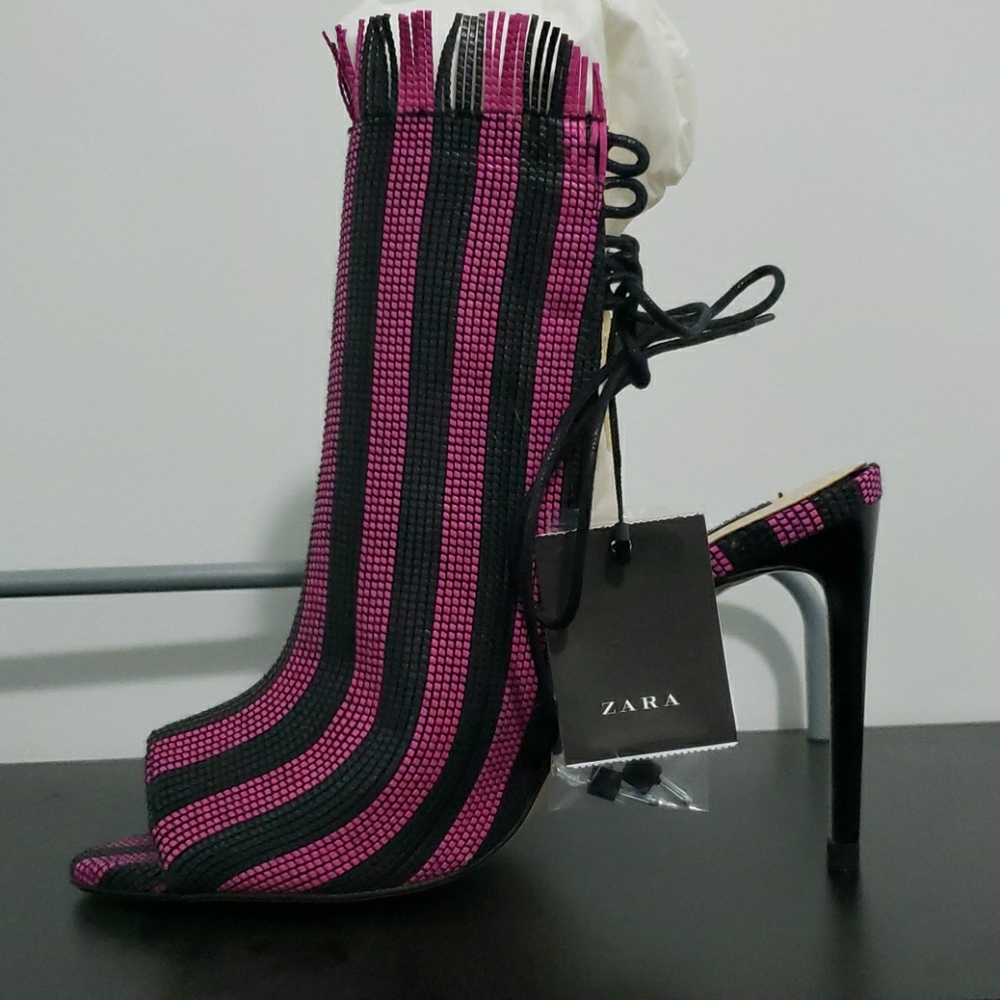 Sandal
